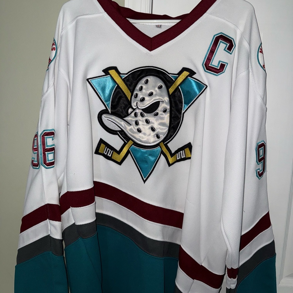 Mighty Ducks Charlie Conway Hockey Jersey